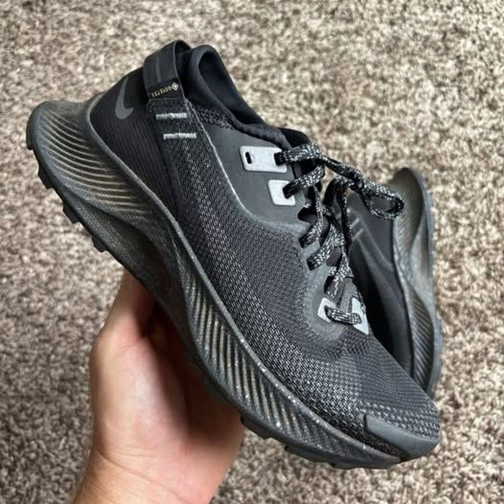 Nike Pegasus Trail 3 Gore-Tex Trail Shoes Black Womens 8 CU2018-001